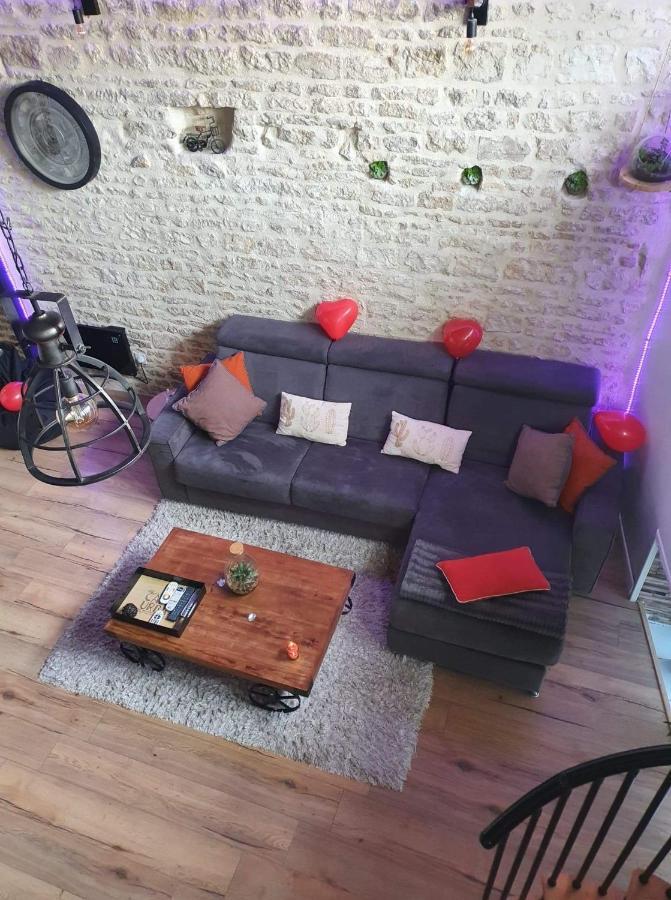 Appartamento Palais Des Reves Niort Esterno foto